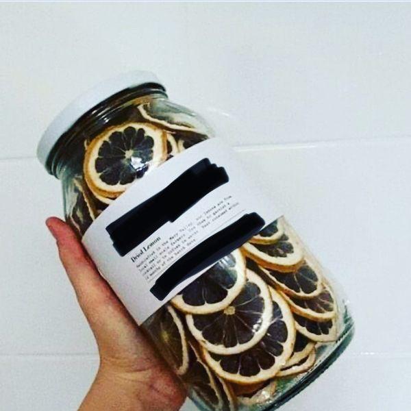 Dehydrated Fruit in Black Tea Dry Orchard